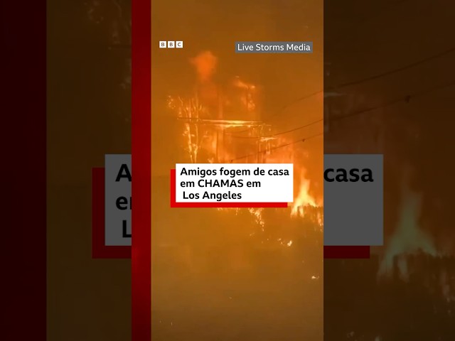 ⁣Los Angeles em chamas: vídeo mostra amigos abandonando casa tomada pelo fogo #bbcnewsbrasil