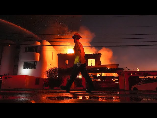 ⁣Tens of thousands forced to flee "terrifying" fires in Los Angeles