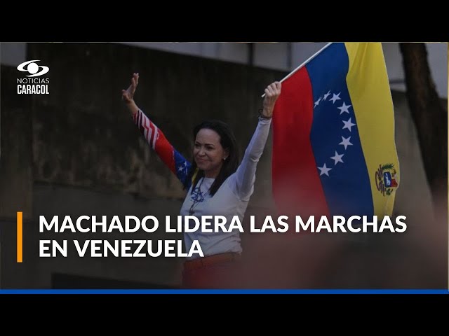 ⁣María Corina Machado se dirige a los manifestantes en Caracas, Venezuela