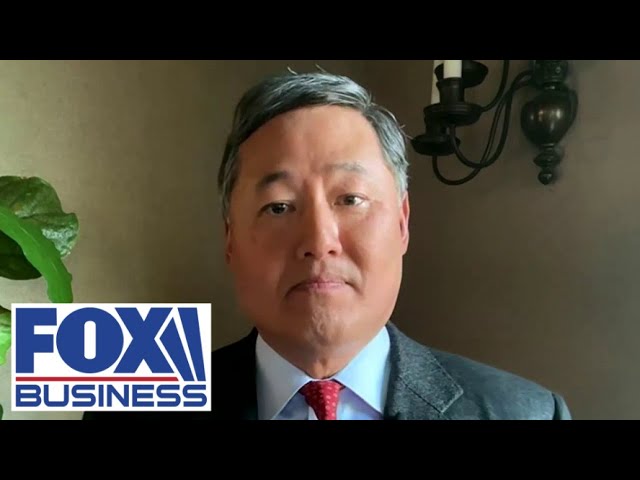 ⁣John Yoo proposes Trump direct DOJ to investigate NYC for 'violating civil rights'