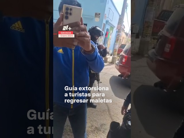 ⁣Denuncian extorsión: Guía de turistas exige dinero para regresar maletas a extranjeros - N+ #Shorts