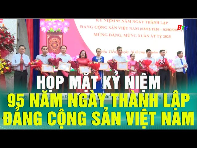 ⁣Họp mặt kỷ niệm 95 năm Ngày thành lập Đảng Cộng sản Việt Nam