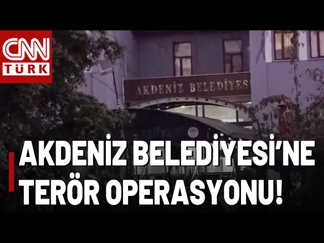 ⁣SON DAKİKA  Akdeniz Belediyesi'ne Terör Operasyonu! DEM Partili Eş Başkanlar Gözaltında