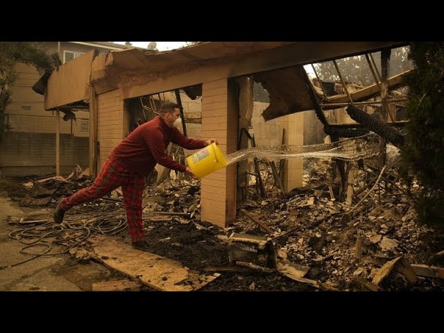 ⁣Dans la région de Los Angeles, les incendies laissent un paysage de désolation