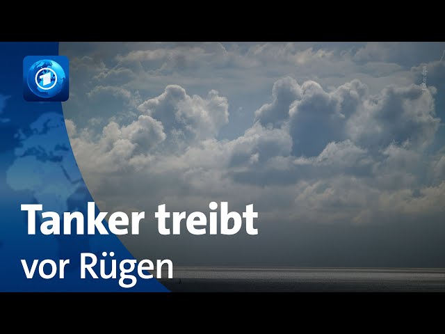 ⁣Manövrierunfähiger Tanker treibt vor Rügen