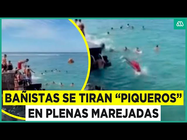 ⁣Bañistas imprudentes se lanzan "piqueros" en plena alerta de marejadas