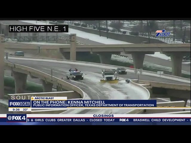 ⁣TxDOT crews out clearing icy bridges and overpasses