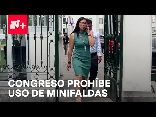 ⁣Congreso de Perú prohíbe uso de minifalda a trabajadoras - Despierta