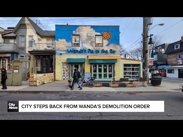 ⁣City hall steps back from ordering pie shop to demolish pandemic addition