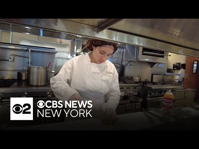 ⁣Young chefs compete for $10,000 in New Jersey reality show