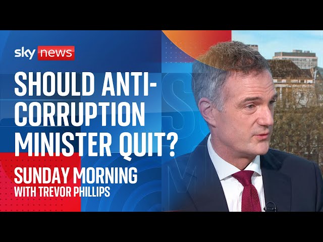 ⁣Conservative leader calls on anti-corruption minister to be sacked