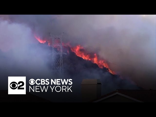 ⁣High wind warnings in California could force power outages