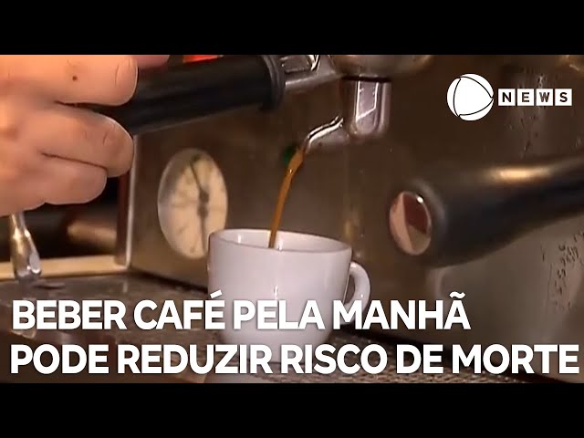 ⁣Beber café pela manhã pode reduzir risco de morte