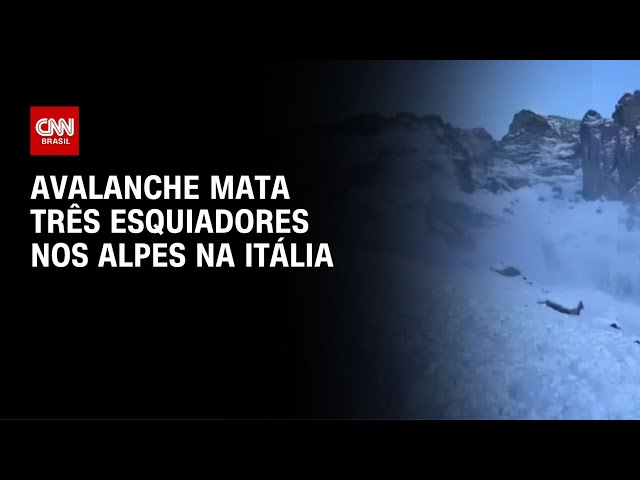 ⁣Avalanche mata três esquiadores nos alpes na Itália | CNN NOVO DIA