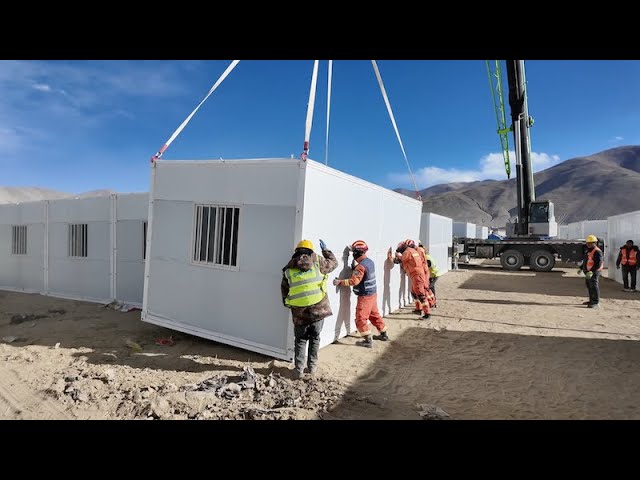 ⁣Prefabs quickly prepared to welcome residents