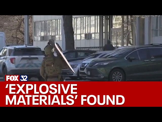 ⁣'Explosive materials' found inside Bronzeville apartment building