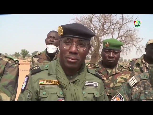 ⁣AES Actualités : le gouverneur de la région de Maradi les éléments des forces Armées Nigériennes