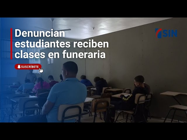 ⁣Estudiantes reciben clases en funeraria | Noticias #SINyMuchoMás: 13/01/2025