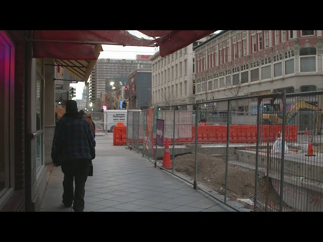 ⁣Denver city leaders respond after stabbings on 16th Street Mall