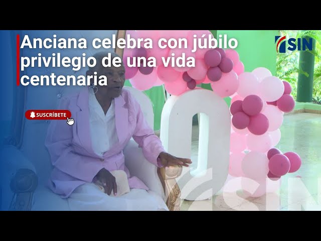 ⁣Anciana celebra con júbilo privilegio de una vida centenaria