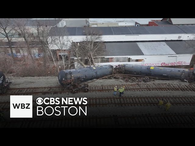 ⁣Train cars carrying ethanol derail in Worcester