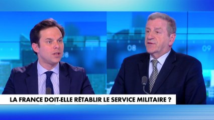 ⁣Les chroniqueurs de Punchline débattent au sujet d'un éventuel rétablissement du service milita