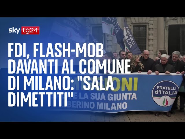 ⁣FdI, flash-mob davanti al Comune di Milano: "Sala dimettiti"