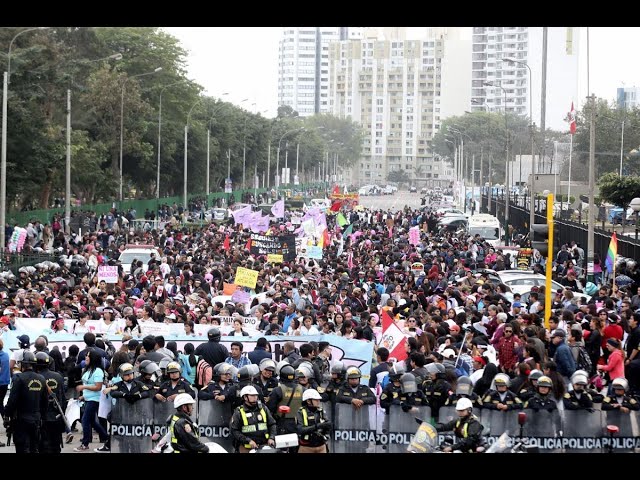 ⁣Día de la Mujer: Así se llevó a cabo la marcha del 8M en Lima