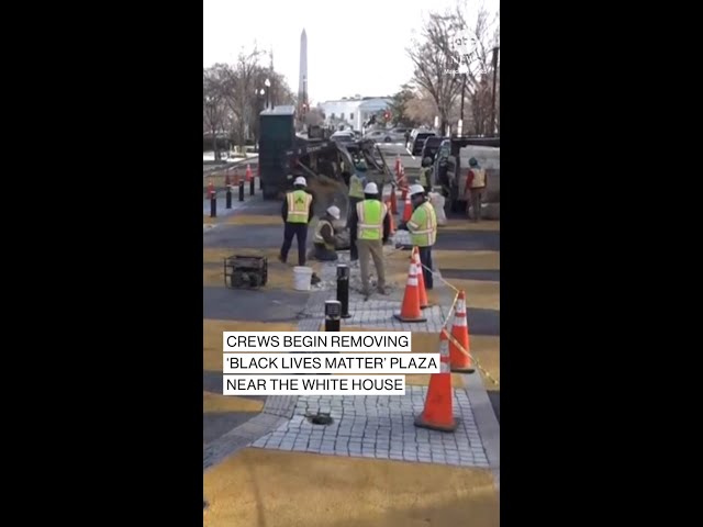 ⁣Crews begin removing 'Black Lives Matter' Plaza near White House