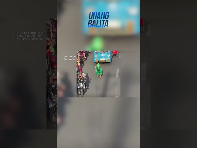 ⁣Vlogger na nag-ala snail para sa content, sasampahan ng reklamo! #shorts l Unang Balita