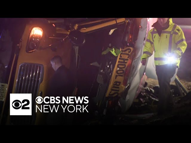 More than a dozen hurt in Garden State Parkway school bus crash