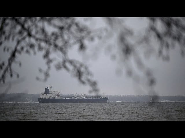 Öltanker und Frachtschiff brennen weiter nach Kollision auf der Nordsee