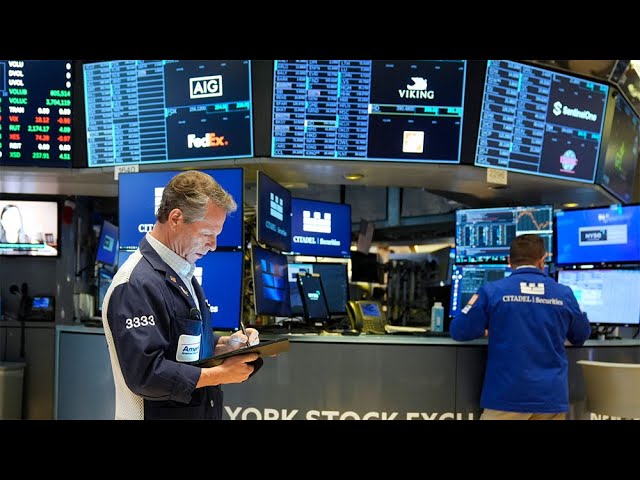 ⁣LIVE coverage as markets slide due to intensifying trade war