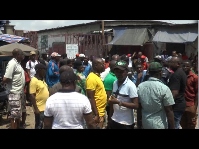 PROTEST DEMONSTRATION AT MBOPPI MARKET IN DOUALA - EQUINOXE TV