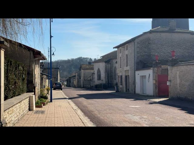 Dans ce petit village, la mairie s’efforce de garder son seul commerce