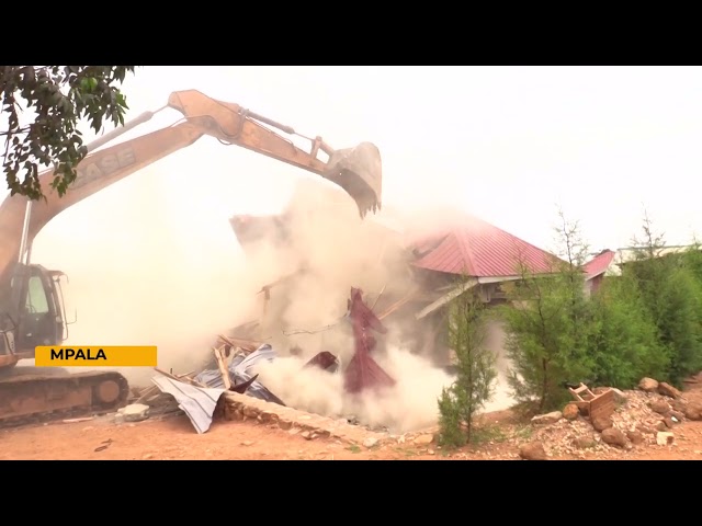 ⁣ILLEGAL STRUCTURES DEMOLISHED AS NEMA RESTORES NAMBIGIRWA WETLAND