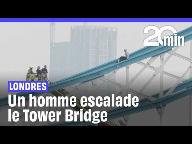 ⁣Londres : Un homme escalade le Tower Bridge bloquant circulation et trafic fluvial