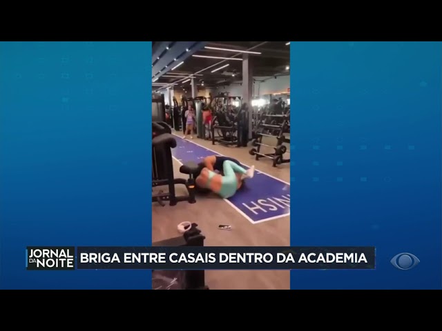 Briga entre casais dentro de academia no Pará