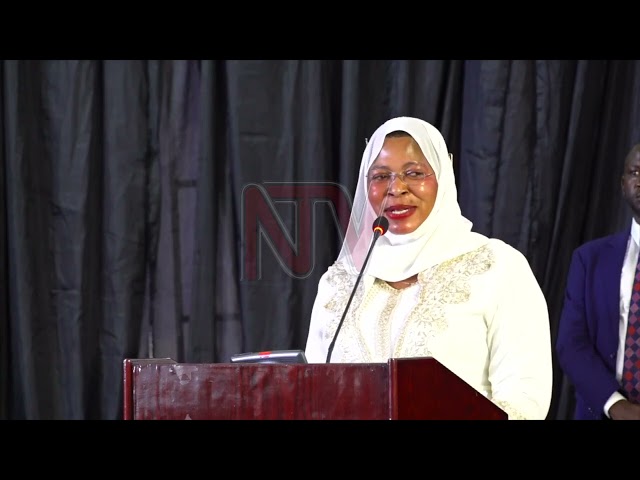 ⁣Speaker Anita Among hosts Muslims to iftar dinner