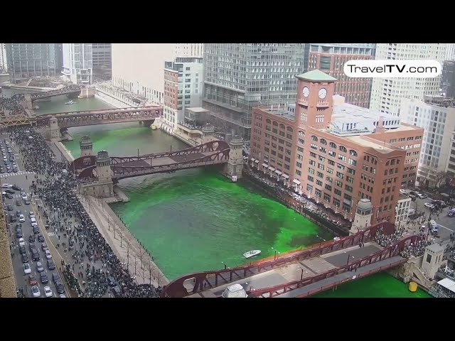 ⁣WATCH: Chicago River dyed green for St. Patrick's Day 2025