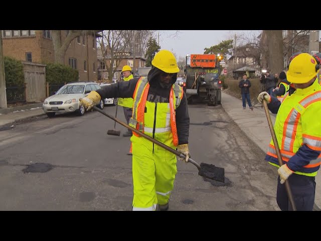 Toronto launches first 24-hour pothole repair blitz of the year