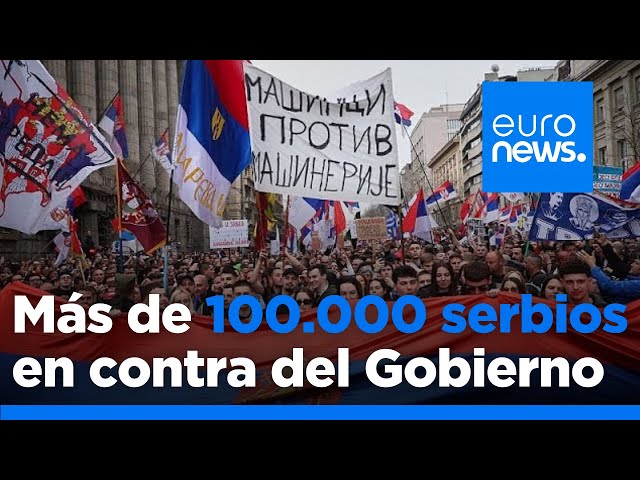 Más de 100.000 manifestantes se concentraron contra la corrupción del Gobierno de Vucic