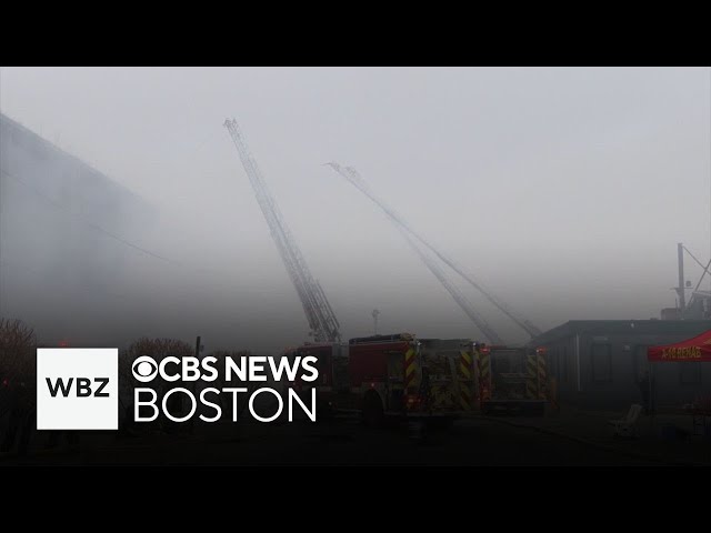 Fire continues to burn at Roxbury recycling facility