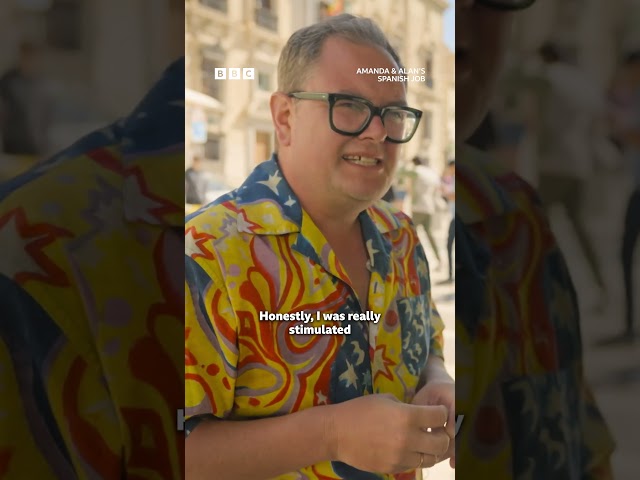 ⁣Alan Carr finds a new hobby - BBC