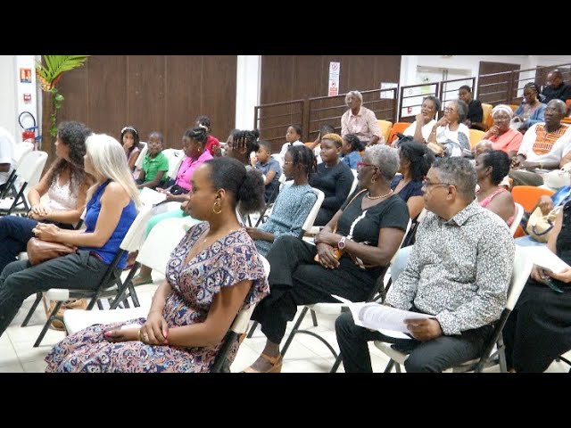 ⁣Conférence-débat sur la gestion des déchets et les actions à envisager pour l’avenir.