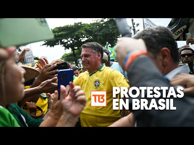 Partidarios de Bolsonaro protestan en Copacabana en medio de acusaciones de golpismo