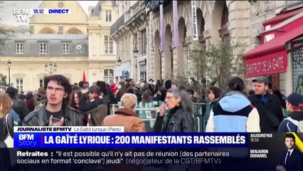 Des manifestants se rassemblent devant la Gaîté Lyrique pour s'opposer à l'expulsion des m